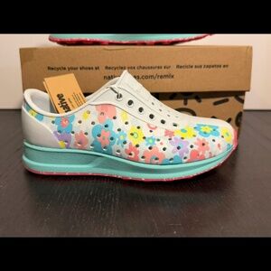 Native Robbie Sugarlite Print Shoes Multicolor Pastel Daisy Little Kids C11